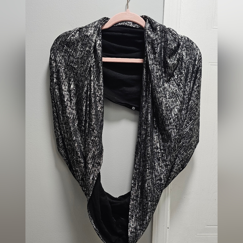 Fabletics Silver (Metallic) & Black Reversible Infinity Scarf